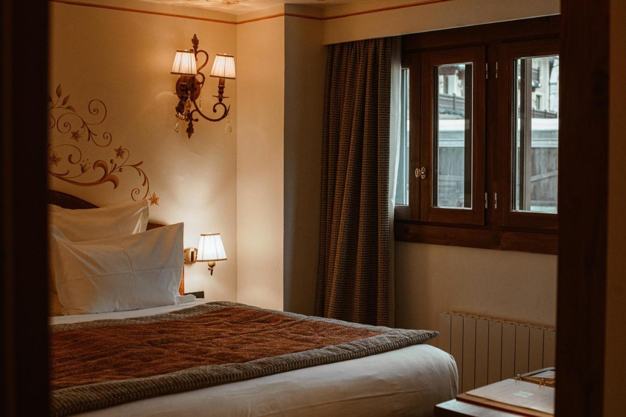 קורשבל Hotel De La Loze מראה חיצוני תמונה
