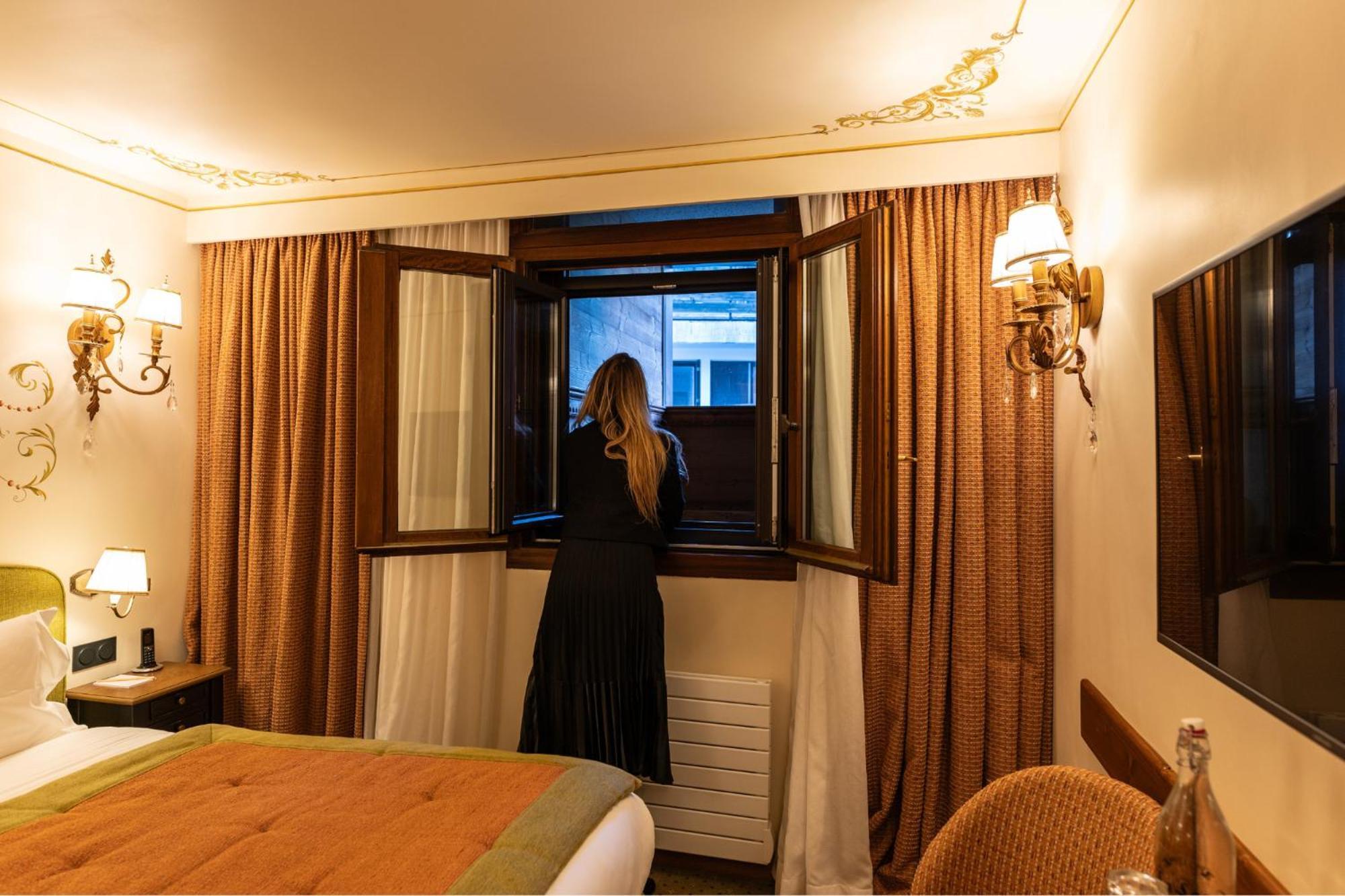 קורשבל Hotel De La Loze מראה חיצוני תמונה